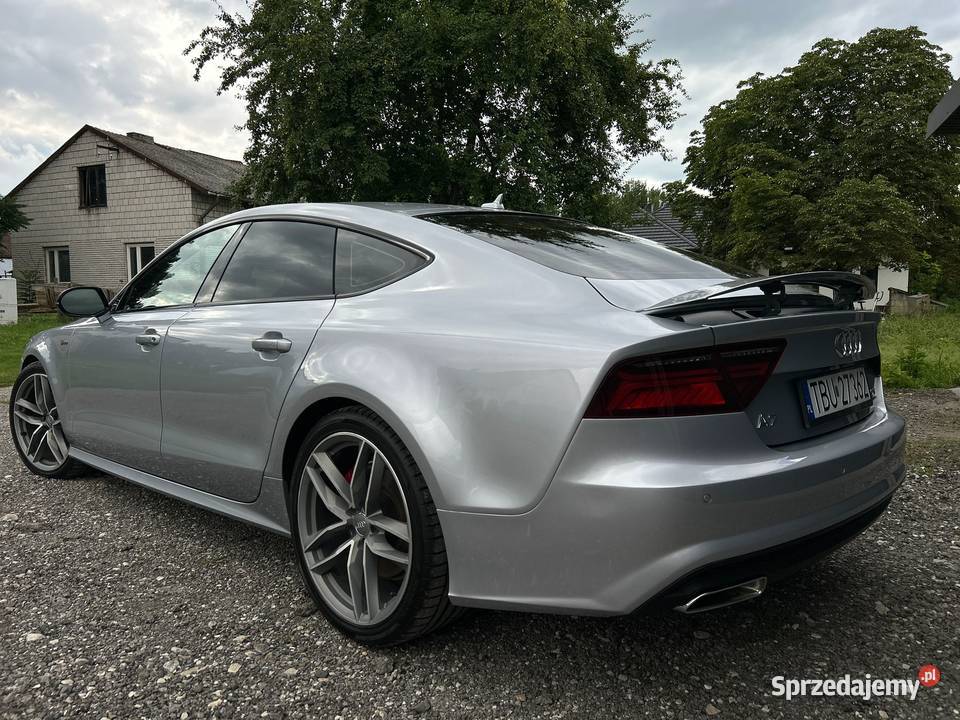 Luksusowe Audi A7 do ślubu wyjątkowa oprawa tego