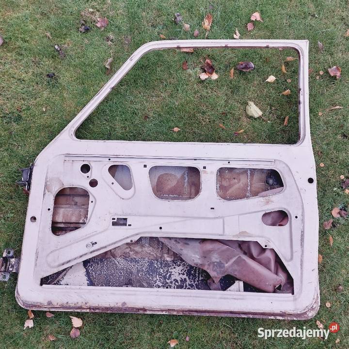 Drzwi prawe FIAT 126P FL do poprawek Olesno