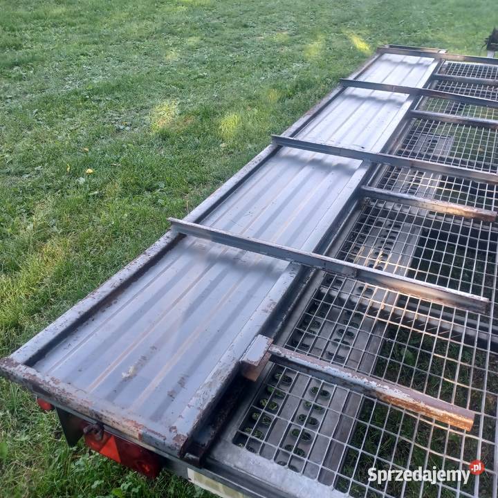 Burty do rozrzutnika przyczepy Pozostałe Piaski sprzedam