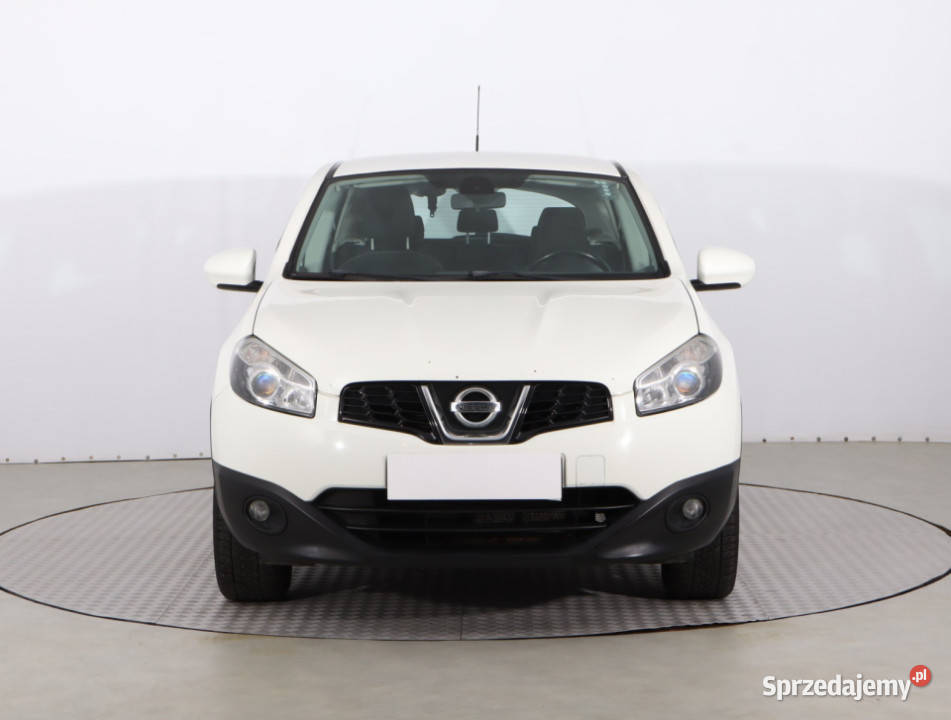 Nissan Qashqai 20 SUV