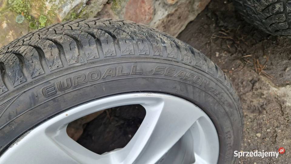 VW Felgi aluminiowe z oponami wielosezonowe Słowikowo
