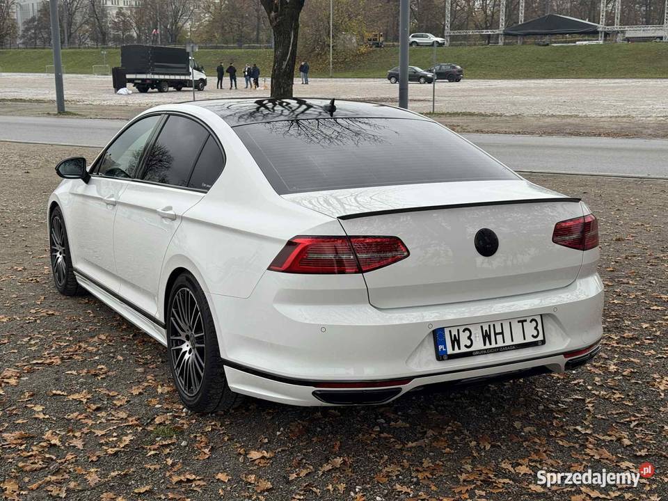 Volkswagen Passat 20182019 Rline 18TSI 180