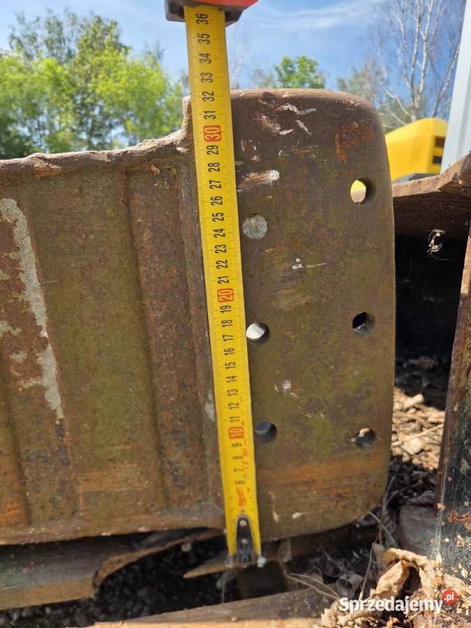 Łyżka wąska 300mm do koparko ładowarki CAT 428E