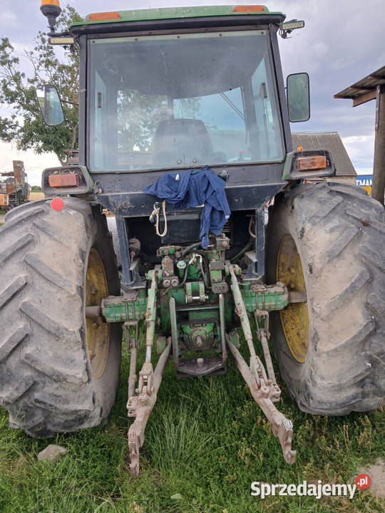 Sprzedam John Deeere 4240s Zdziechowa