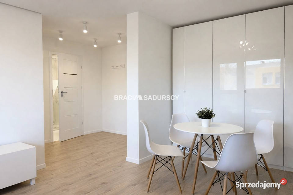 Mieszkanie Kraków Białoruska 36m2 2 pokojowe 17777zł/m2