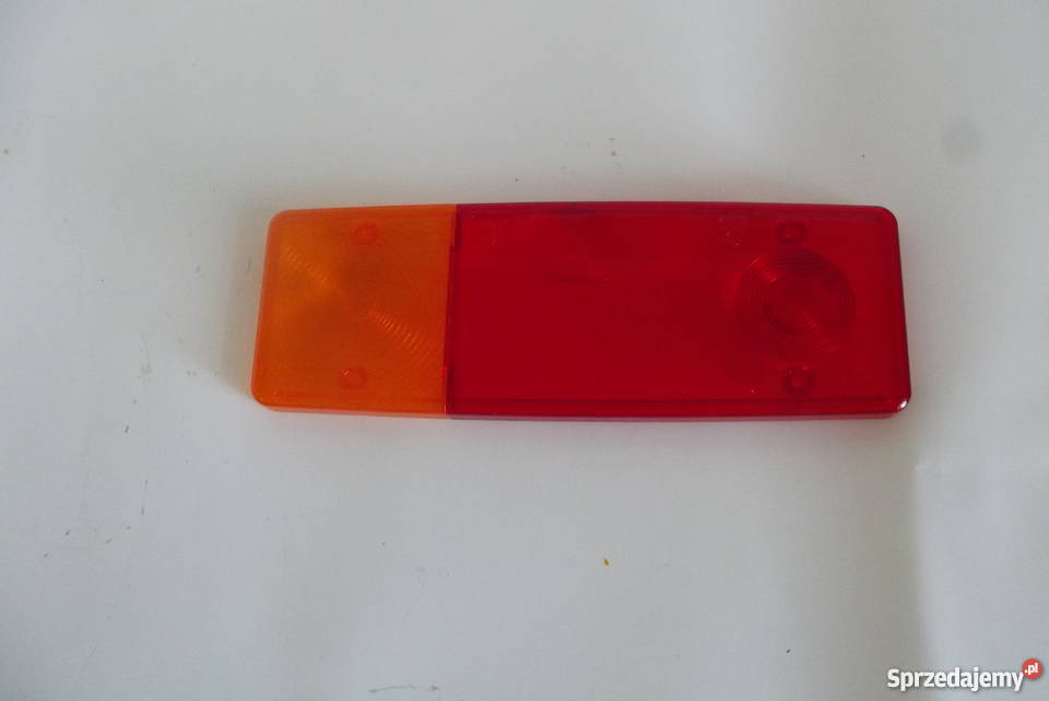Klosz lampy tylnej lewyprawy URSUS C 3603603P Parczew sprzedam