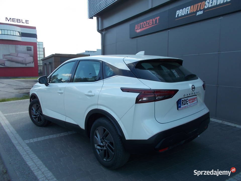NISSAN QASHQAI benzynahybryda140 salon Polska nieuszkodzony Qashqai
