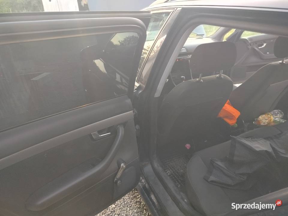 Sprzedam Audi a4 b6 podgrzewane fotele Rogalice sprzedam