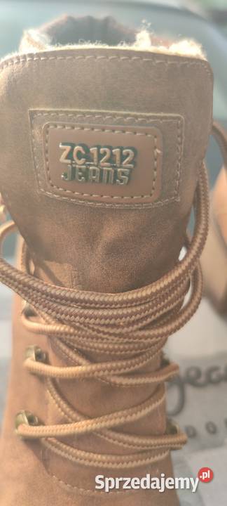 Ciemnobrązowe damskie botki z kolumną Damska Warszawa