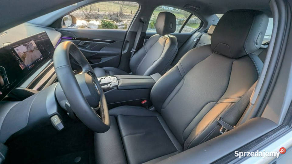 BMW 520 520i G60 20 Benzyna Auto Nowe G60 2023 Kamienna Góra