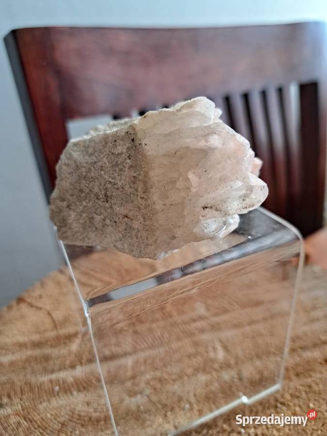 Minerały kwarc różowy Jedlina-Zdrój sprzedam