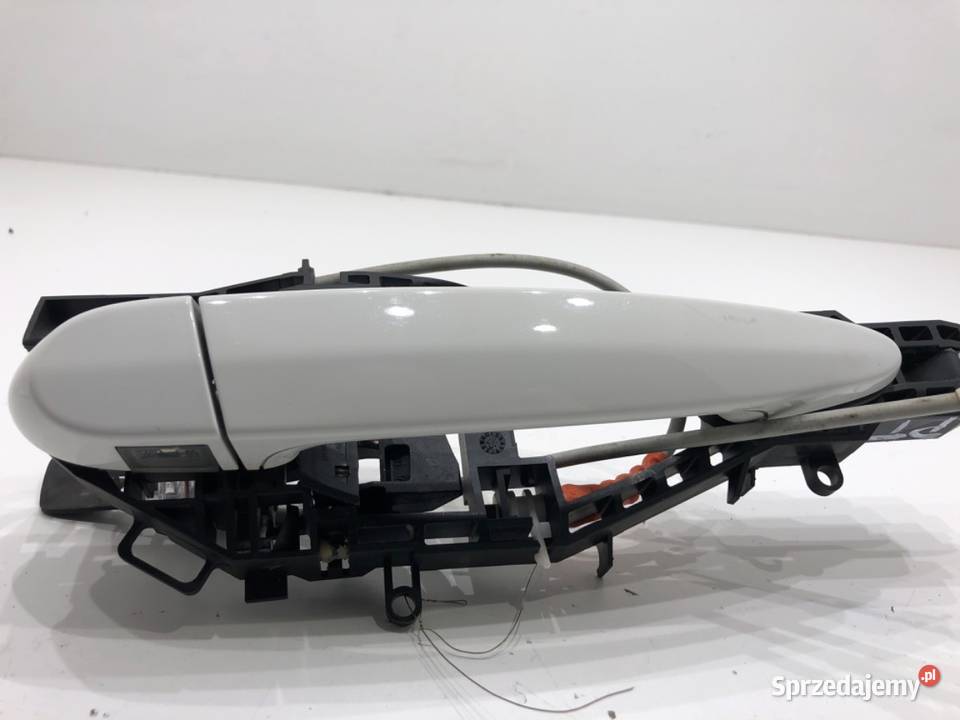 KLAMKA ZEWNĘTRZNA PRAWY TYŁ BMW F34 Hatchback