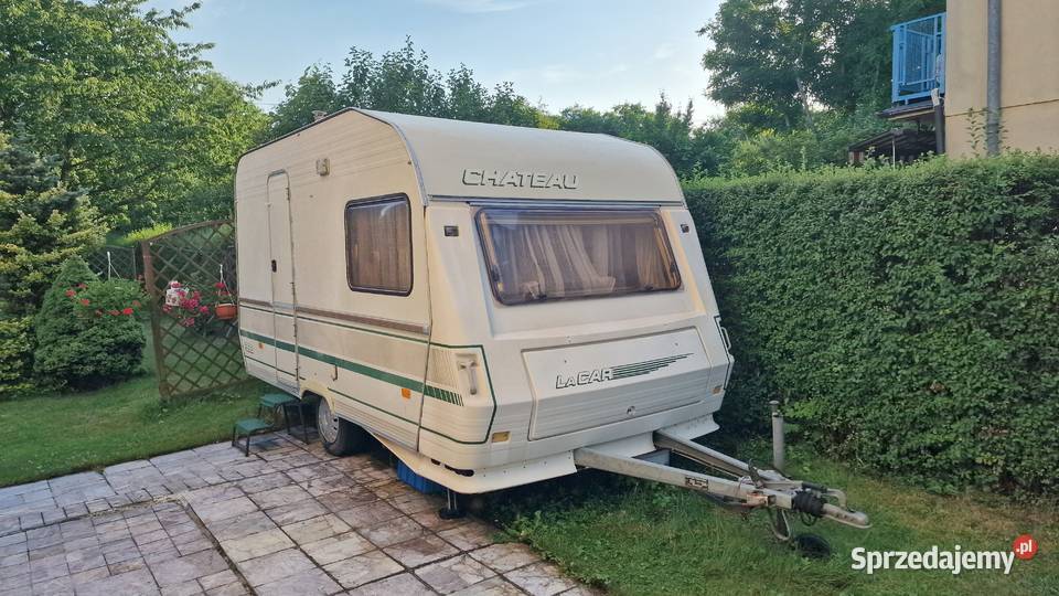Przyczepa kempingowa Chateau 380 z 1988 roku dolnośląskie