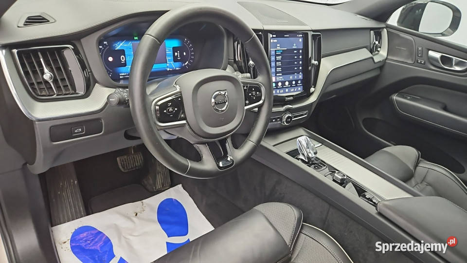 Volvo XC 60 B5 B AWD Ultimate Dark aut Z Warszawa