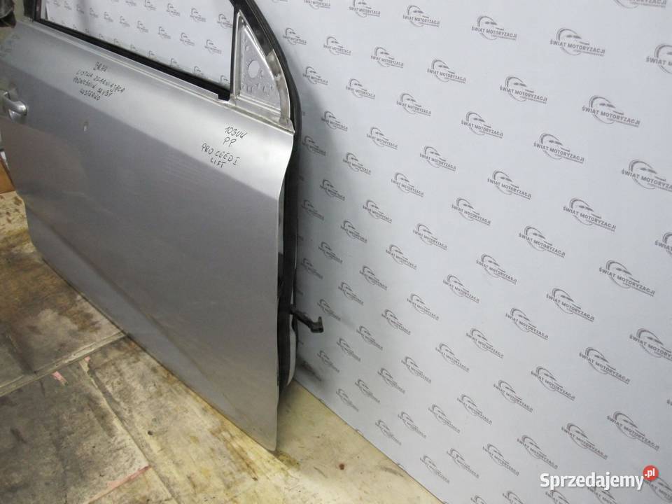 KIA PRO CEED I 10r drzwi prawe przód świętokrzyskie