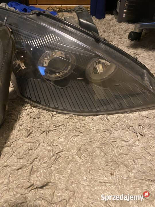 Lampy Ford focus MK1 komplet lewa prawa Lampy przednie Lwówek Śląski