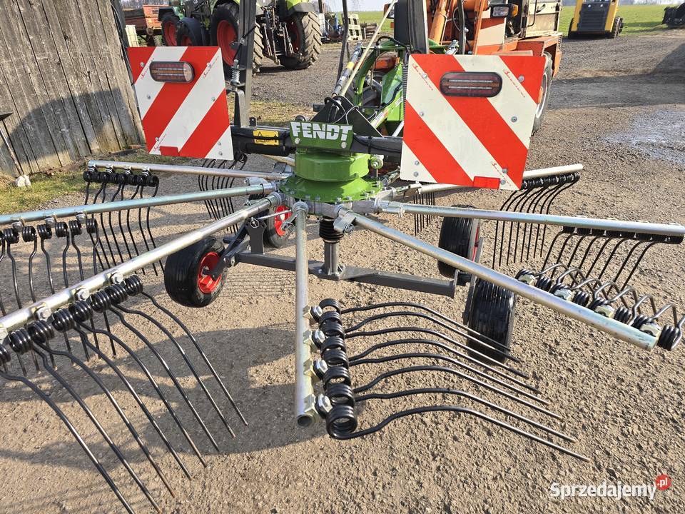 Zgrabiarka fendt former 351 dn fella class kuhn Zgrabiarki i przetrząsacze Brzeziny