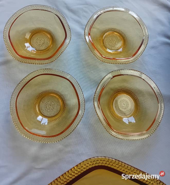 Zestaw kompotierek Brockwitz model Tauperle Koźminek