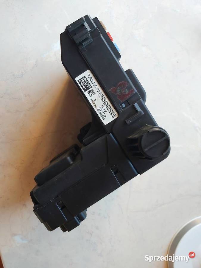 Volvo XC90 24 D5 163 Na części