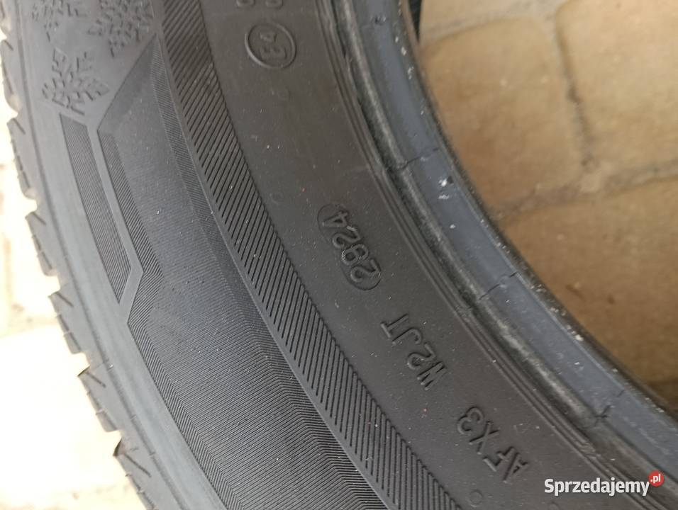 4 opony 22560 R16 V XL Barum zimowe 60 Kielnarowa