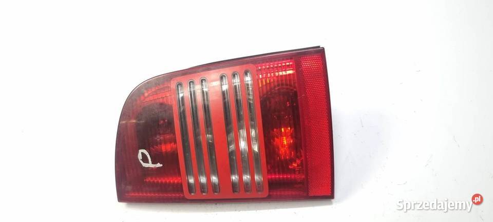 LAMPA PRAWA TYŁ SKODA OCTAVIA I osobowe Pozostałe Lipno