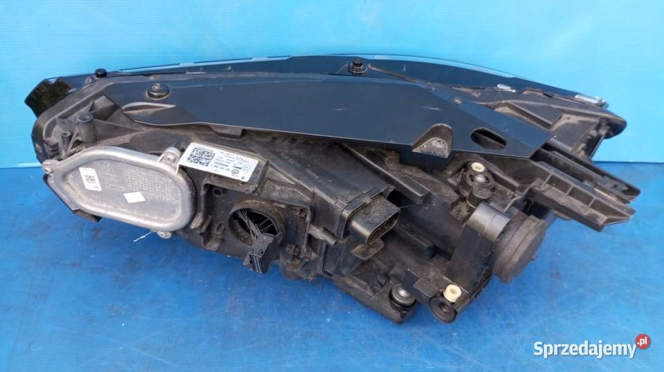 LAMPA REFLEKTOR PRAWY PRZÓD EU 3G1941082C VW