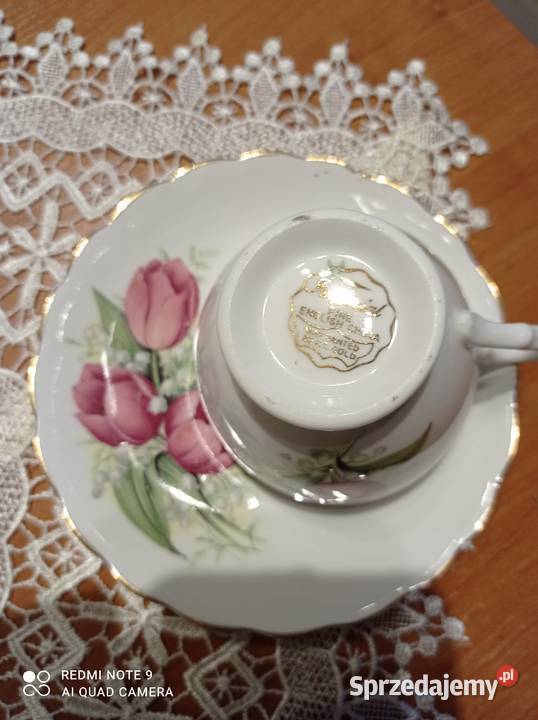 Porcelana angielska Porcelana i szkło Brzeg