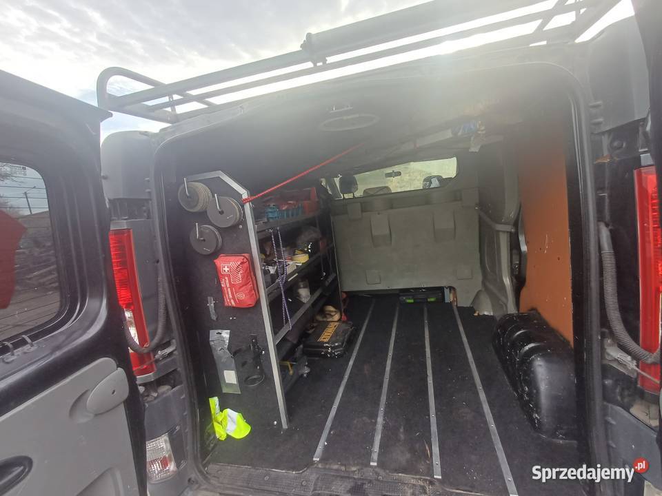 Renault Trafic 25dci 150 holenderkafajny stan nieuszkodzony sprzedam