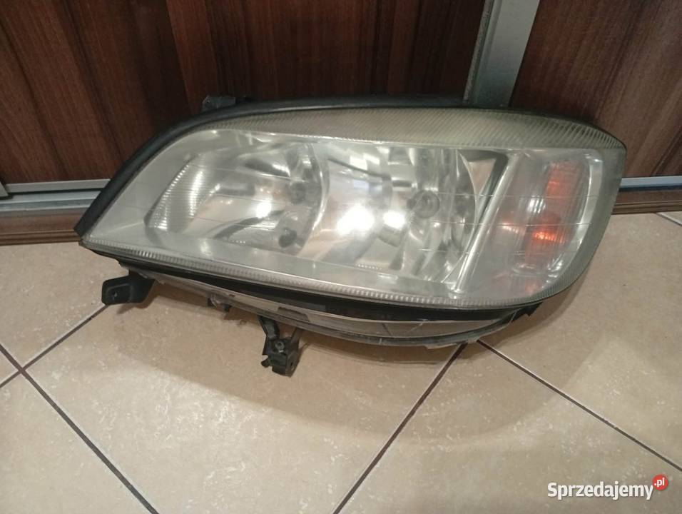Reflektory Opel Zafira A przód komplet Starachowice