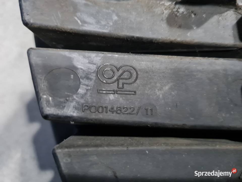 CITROEN Berlingo II kratka atrapa zderzaka dolna Śrem