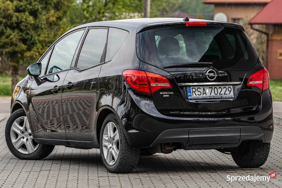 Opel Meriva benzyna wielofunkcyjna kierownica Zalesie
