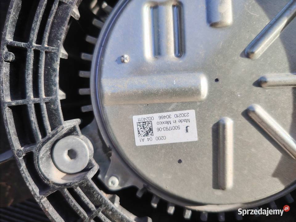 Zestaw chłodnic z wentylatorem Jeep Grand Wentylatory chłodnicy Książenice sprzedam