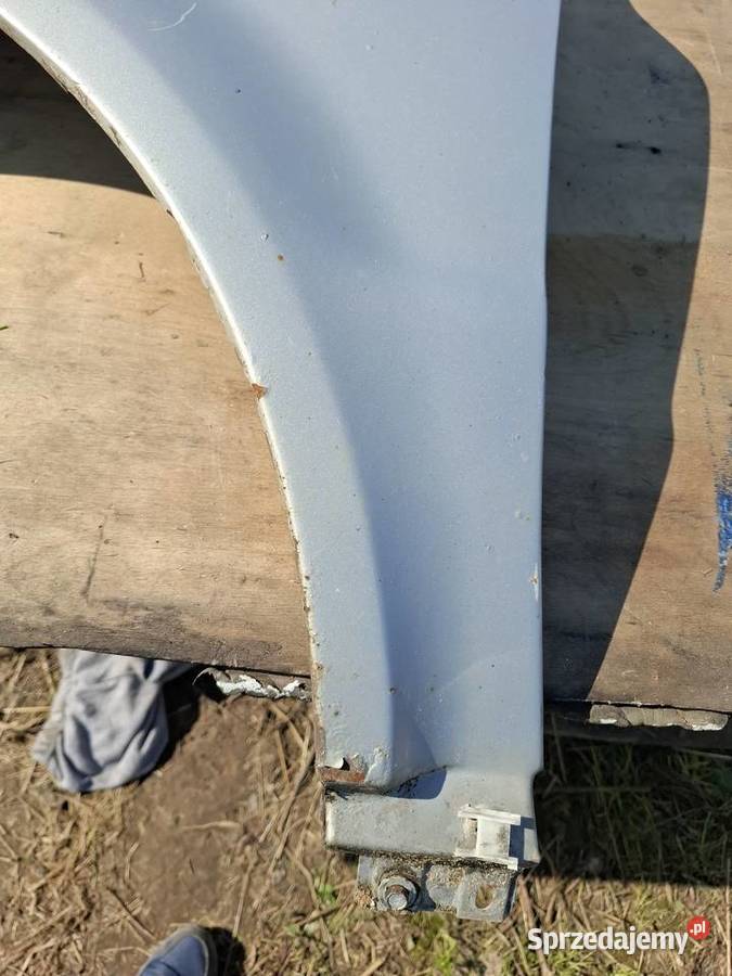 Błotnik Lewy Przód Volkswagen Passat B5 Pozostałe Wisznice