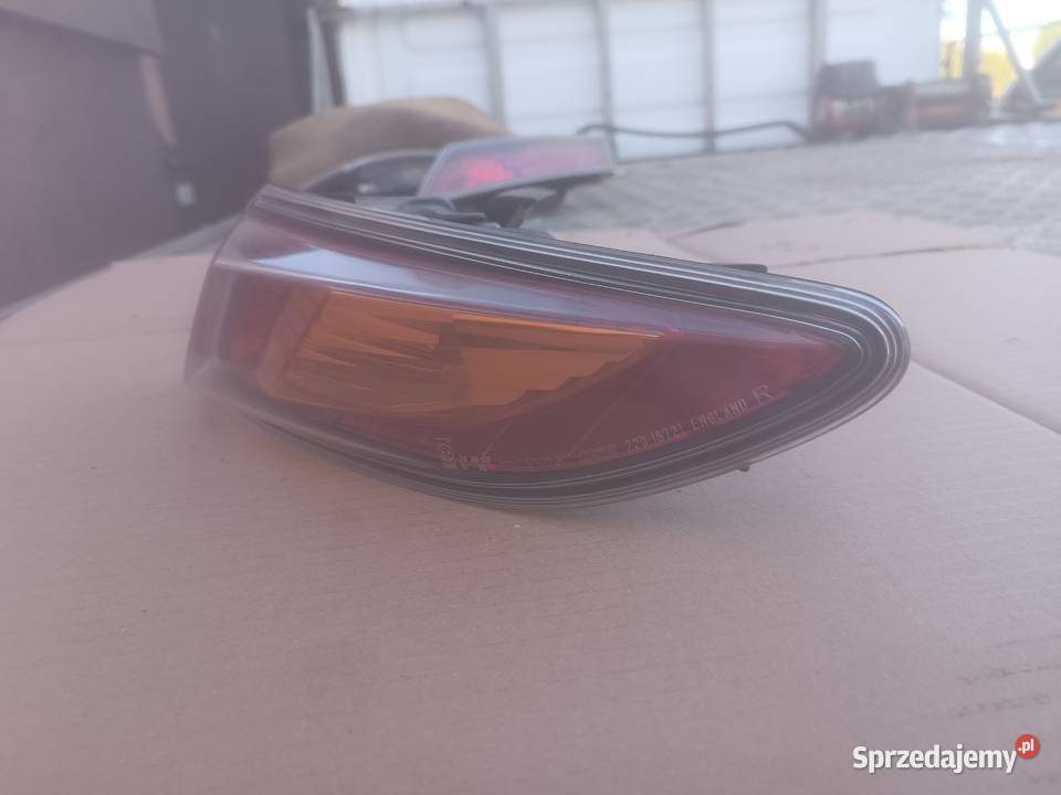 Honda Civic VIII 8 UFO lampa prawy tył prawa osobowe Częstochowa