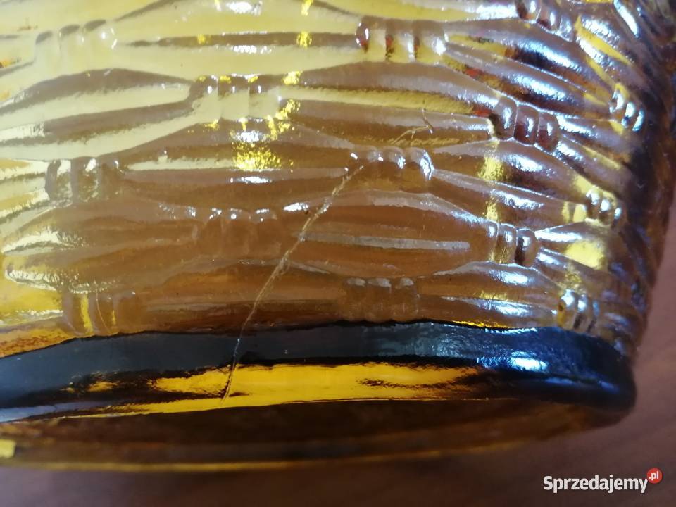 Kura szklana z Ząbkowic bursztynowa duża szkło Borów