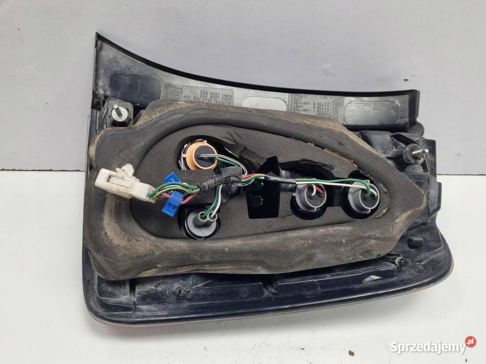 Toyota Prius II 0309r TYLNA LAMPA LEWA lewy tył lubelskie Rudka