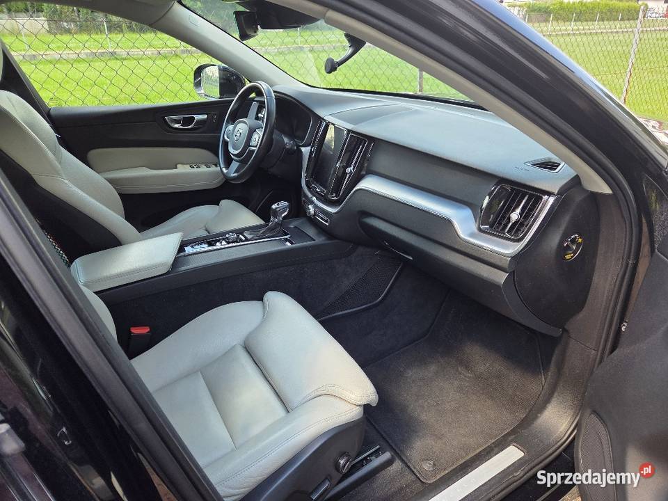VOLVO XC60 Motoryzacja Krasne