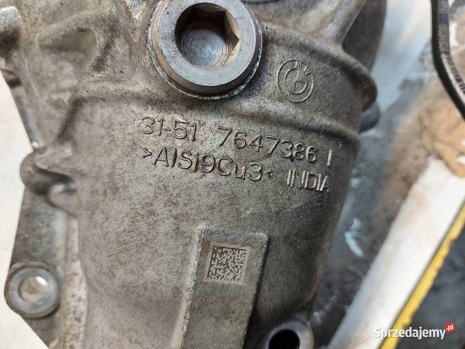 BMW G23 G22 M440i Cabrio Most przedni reduktor