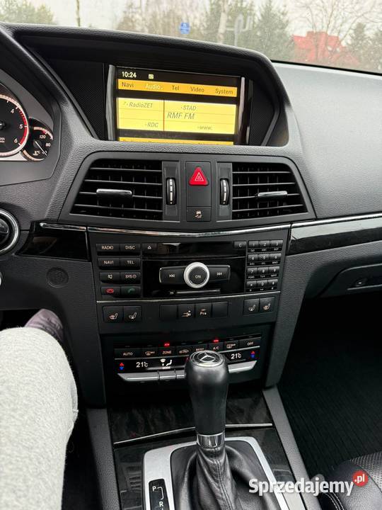 MERCEDES E COUPE W 207 250CDI szyberdach