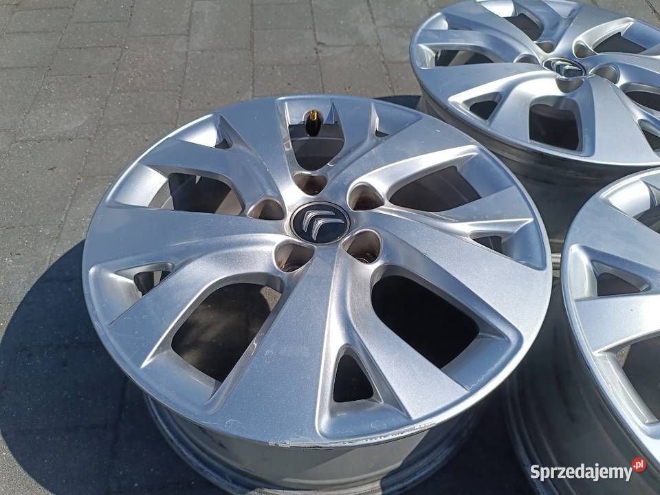 Sprzedam komplet felg aluminiowych Citron