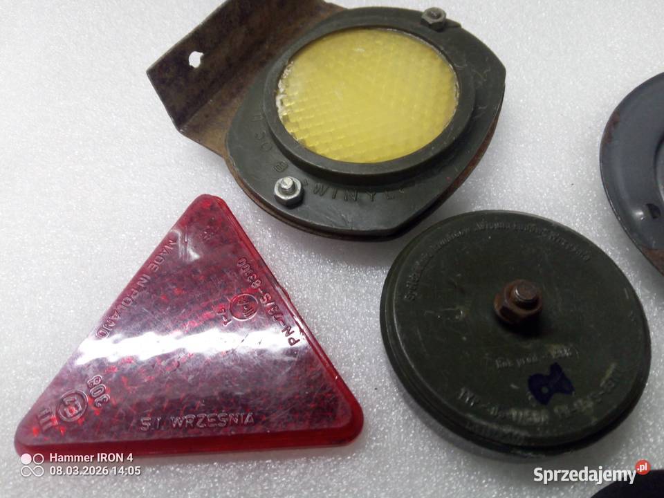 Odblaski stare światło odblaskowe auto motor Przemyśl