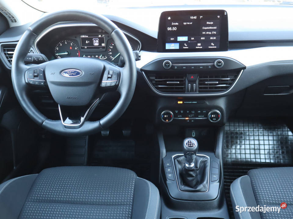 Ford Focus 10 EcoBoost pełny VAT Katowice sprzedam