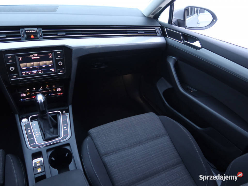 VW Passat 15 TSI Passat Katowice