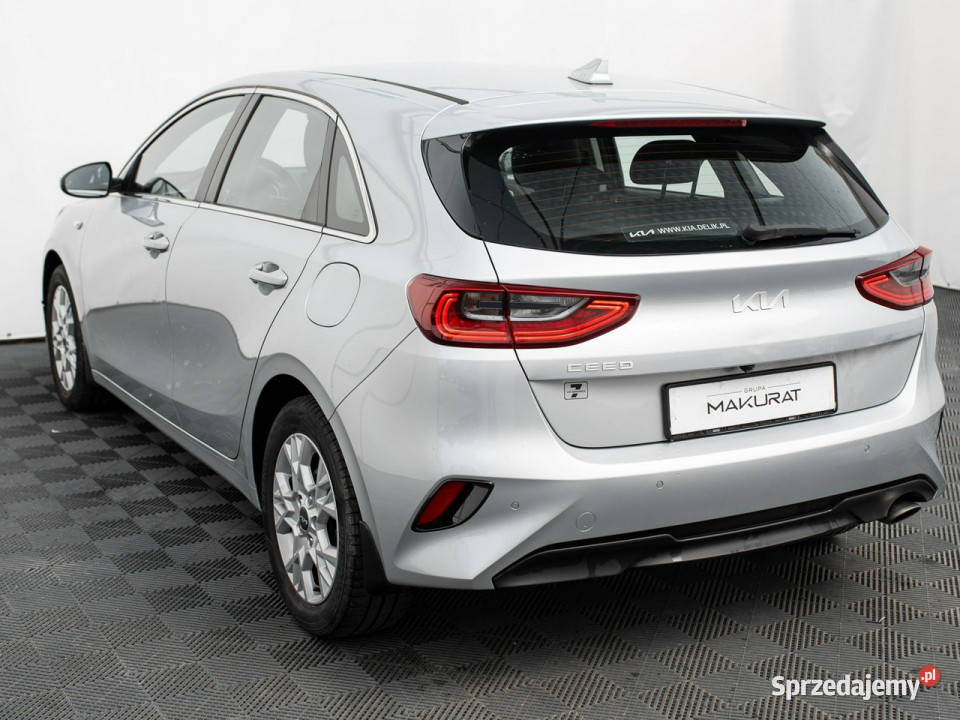 Kia Ceed 5WU6915 TGDI M 2 stref klima Kcof salon Pępowo