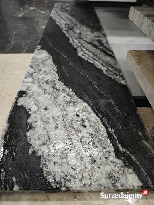 Stopień granitowy Black Forest płomieniowany Gdynia