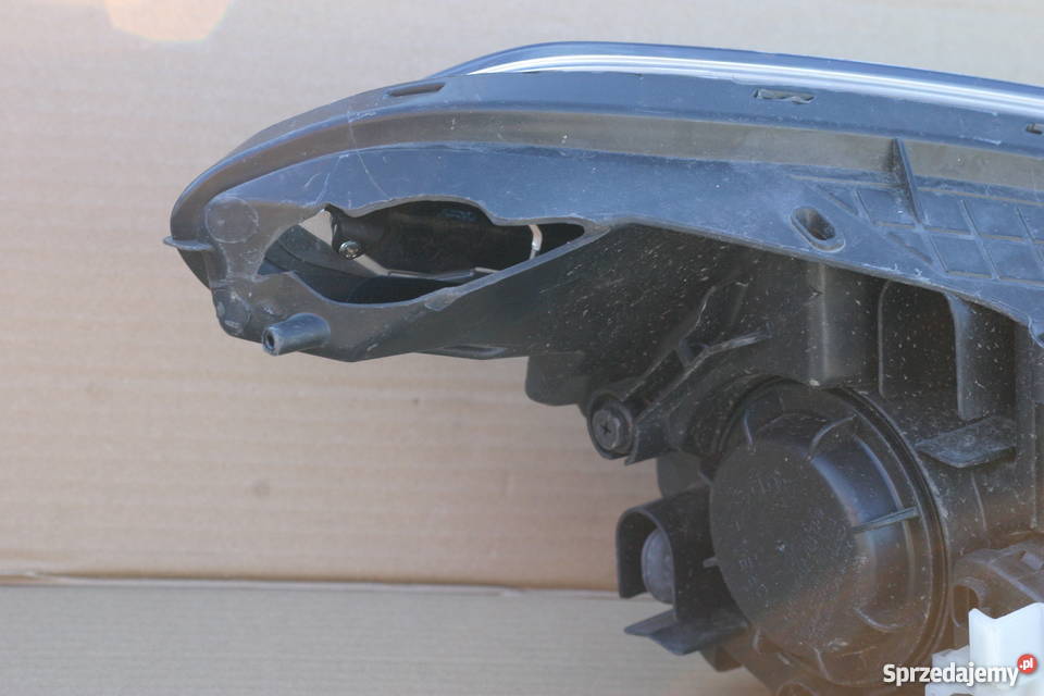 HYUNDAI I10 2 II 14 LAMPA PRZÓD REFLEKTOR LEWY lubuskie Bieleń sprzedam