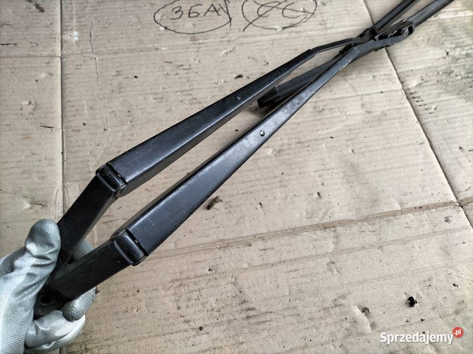 AVENSIS T25 RAMIĘ WYCIERACZKI PRZEDNIEJ SZYBY osobowe lubelskie Kamień-Kolonia