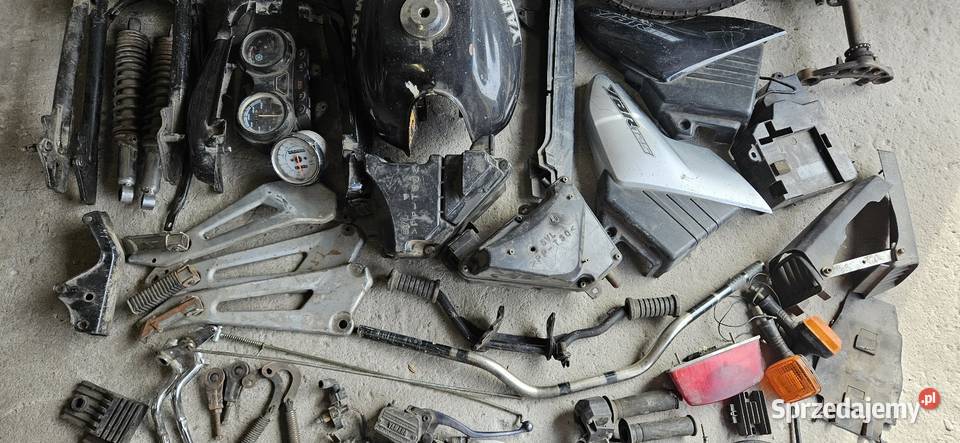 Yamah ybr 125 pozostałości części łódzkie Wieluń