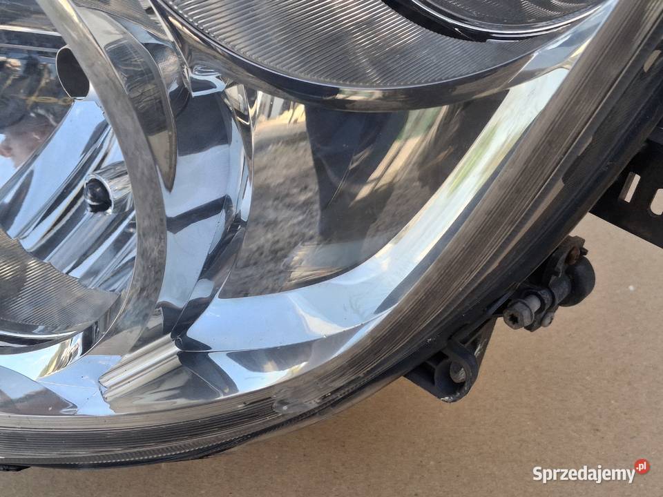 MECEDES ACTROS MP4 REFLEKTOR PRAWY ORYGINALNY lubuskie Bieleń