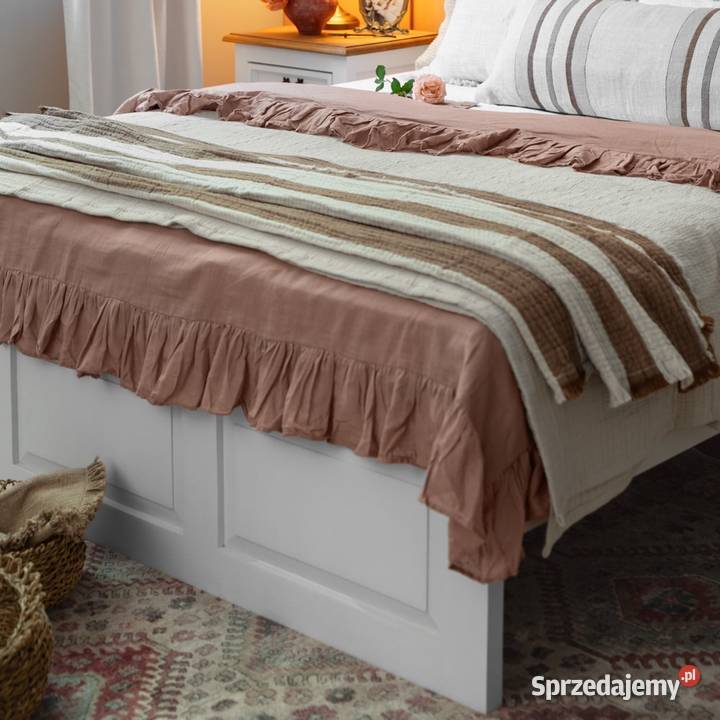 Białe łózko drewniane w stylu wiejskim ACC 04 Maków Podhalański sprzedam